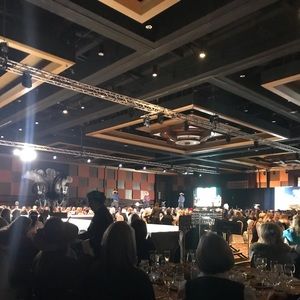 Meet your Posher, Shelly